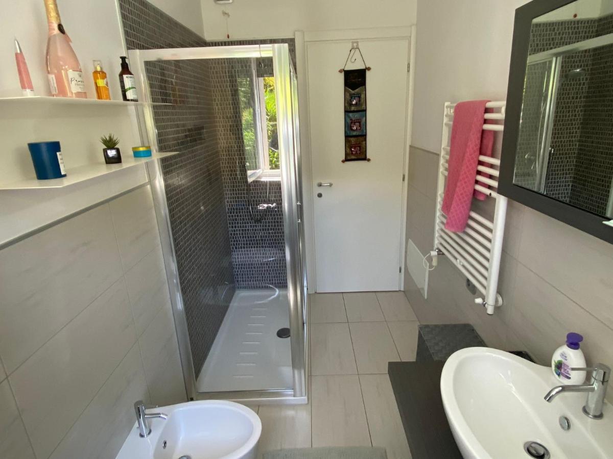 Apartmán Alpi Giulie Verbania Exteriér fotografie