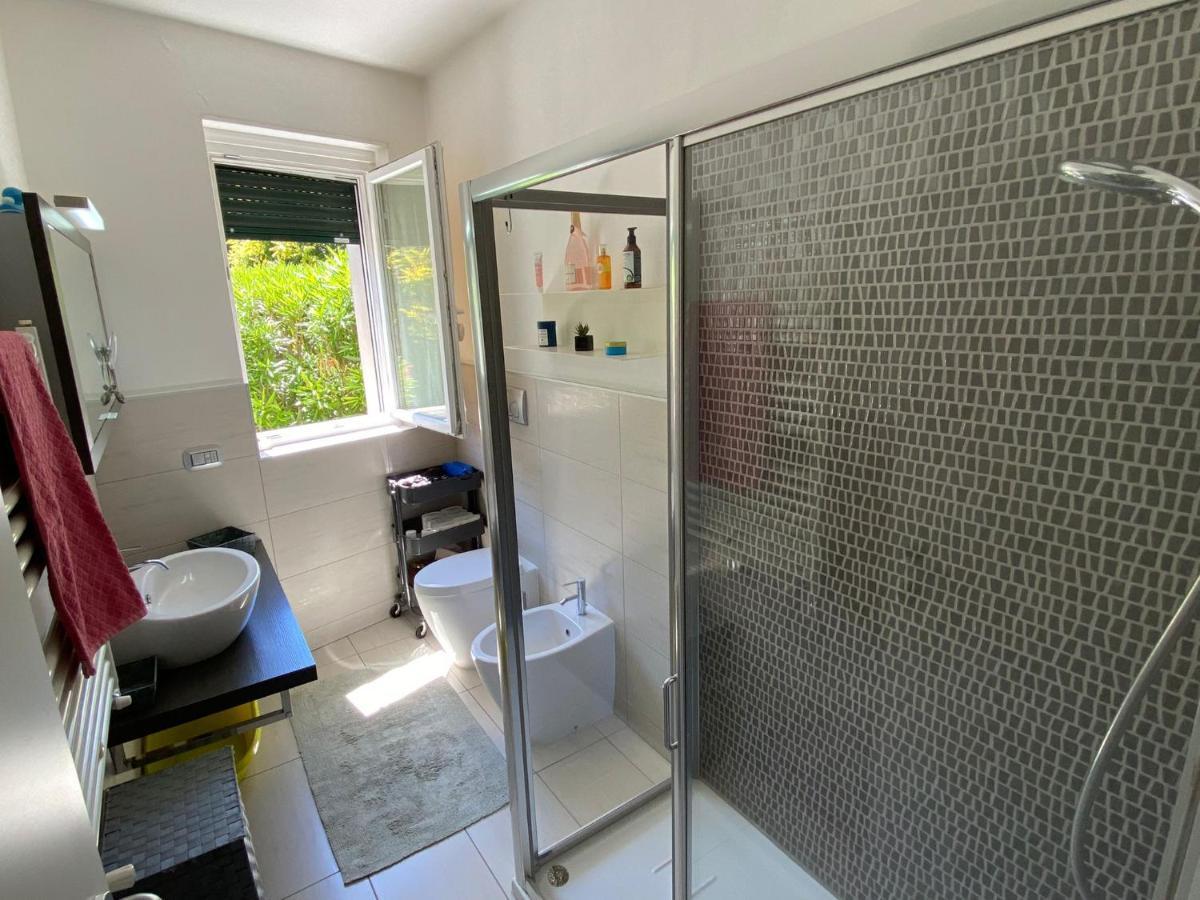 Apartmán Alpi Giulie Verbania Exteriér fotografie